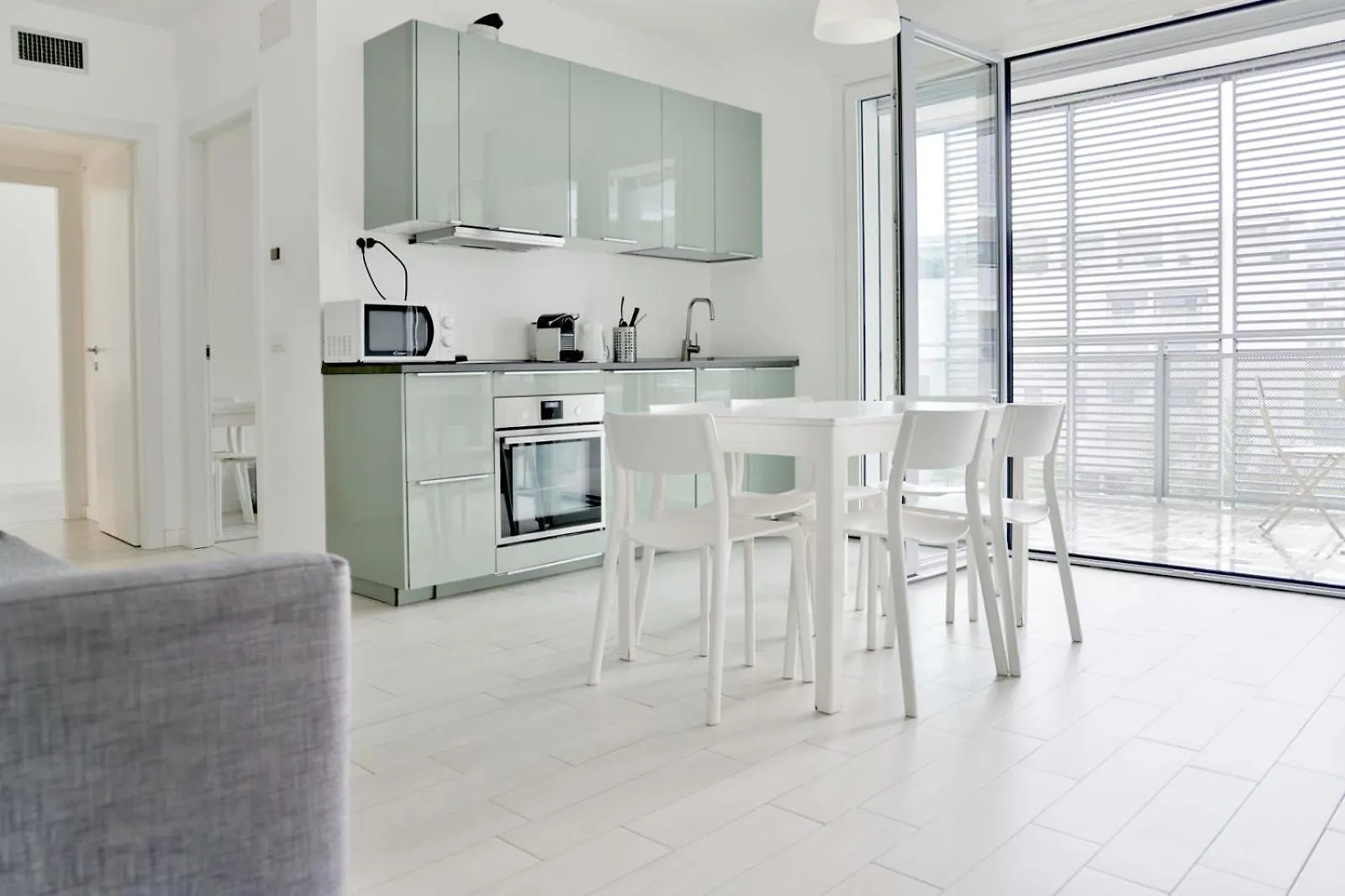 Amazing 3 Bedroom Apartment Next Rho Fiera ميلان